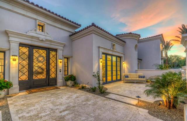 5729 E JOSHUA TREE Lane Gallery 3
