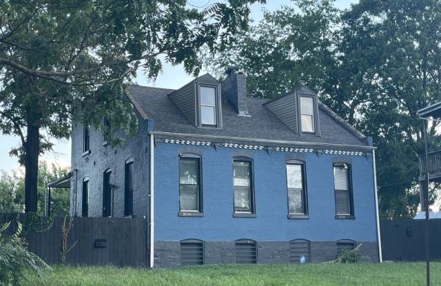 2634-36 Arsenal St. Gallery 3