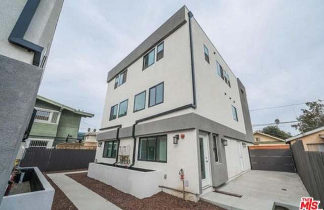 4112 S Normandie Ave - 4112 Normandie Avenue, Los Angeles, CA 90037