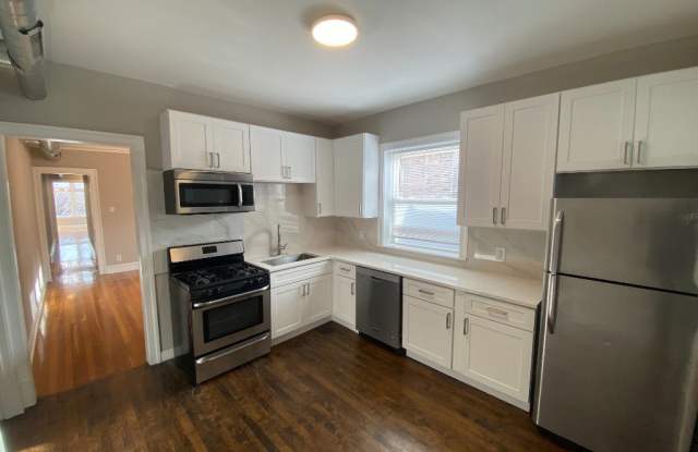 1042 North Kedzie Avenue photos photos