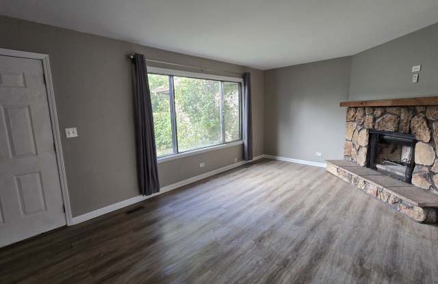 1390 PEBBLEBEACH Drive Gallery 2