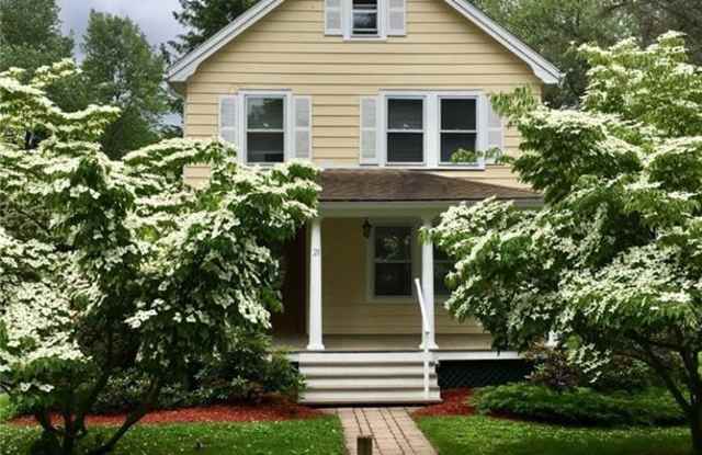 21 Walton Street - 21 Walton St, Lakeville, CT 06039
