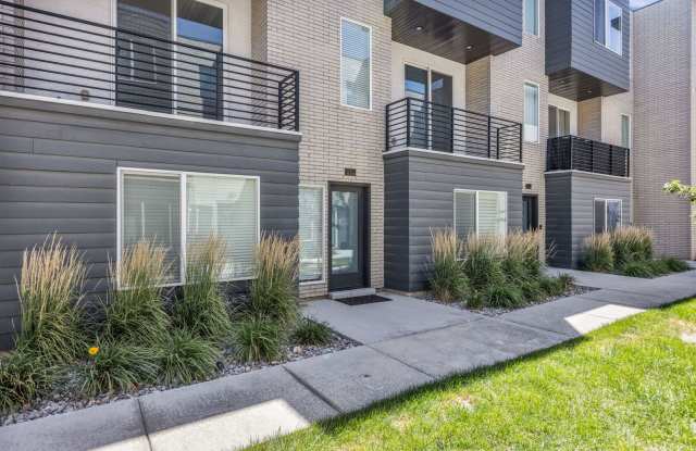 3 Bedroom 2.5 Bath Townhome in Salt Lake City! Gallery 1