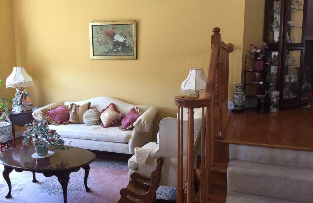 5846 GOVERNORS HILL DRIVE Gallery 3