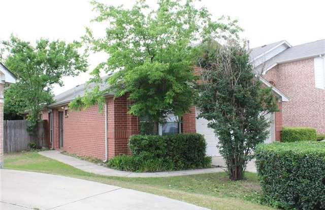 6520 Geneva Lane - 6520 Geneva Lane, Fort Worth, TX 76131