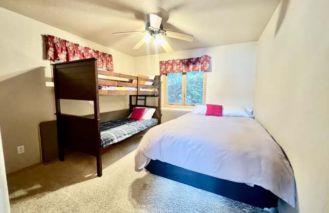 31963 Mahood Ln Gallery 2