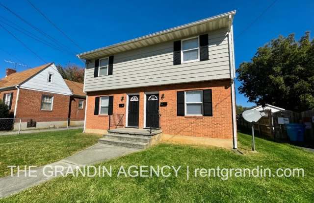 3123 Round Hill Avenue Northwest - 3125 photos photos 3123 Round Hill Avenue Northwest - 3125 photos photos