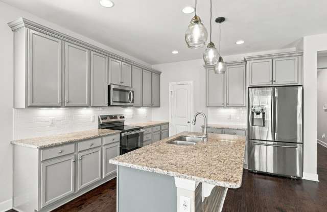 Spacious 4-Bedroom Home in Mount Juliet with Resort-Style Amenities! Gallery 4