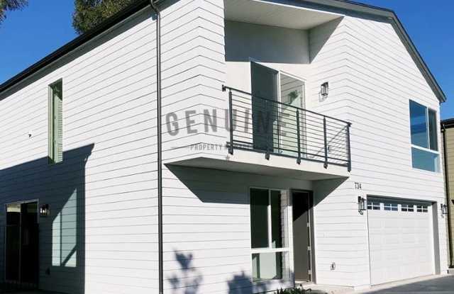 Coming Soon: Modern Two-Story 2Bd 2.5Ba Home Gallery 3