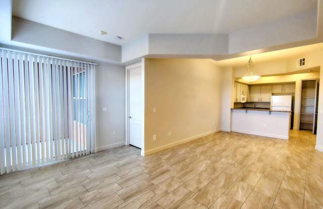 Manhattan - Guard Gated Community Gallery 4