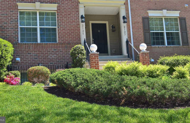 2125 HIDEAWAY COURT Gallery 3
