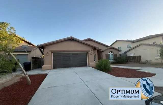 Beautiful 3-Bedroom Home in Victorville Gallery 3