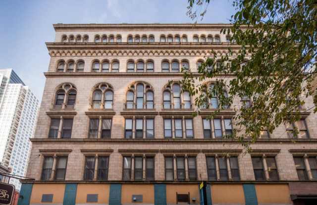 701-3 SANSOM Street Gallery 3