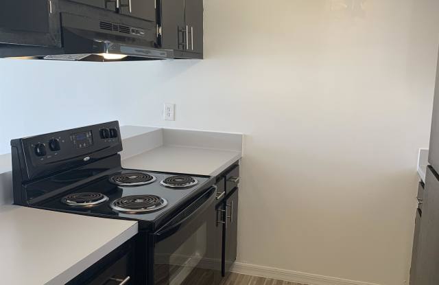 418 West Oak Ridge Rd | Apt #202 Gallery 3