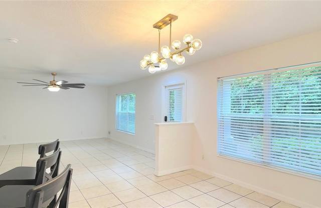 9402 CHARLESBERG DRIVE photos photos