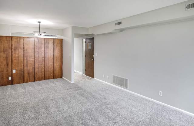 Spacious 2-Bedroom Apartment in Millard! Gallery 3