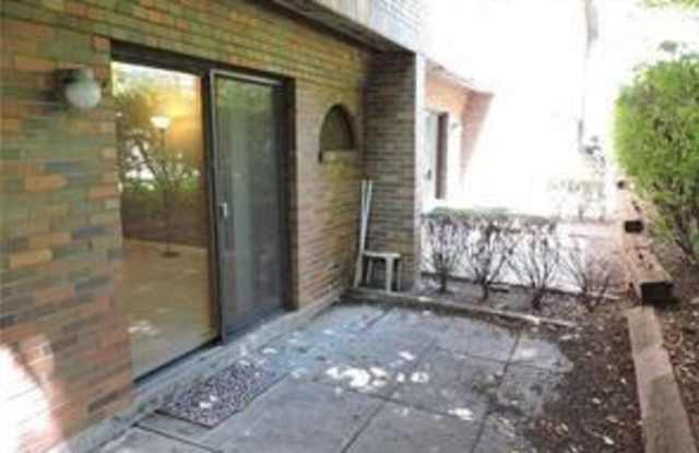 3289 Kennett Sq Gallery 2