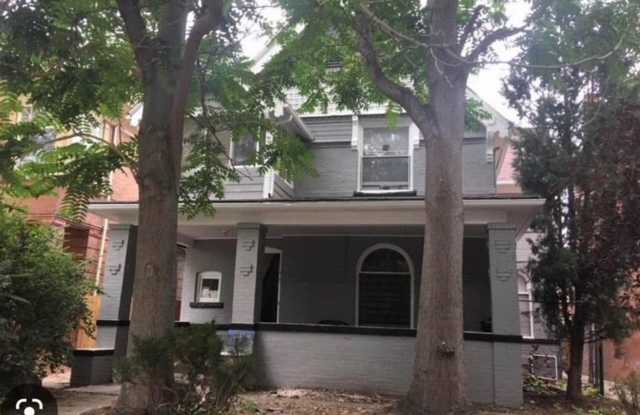 2 Bedroom Apartment on Main Level in Victorian Era House photos photos