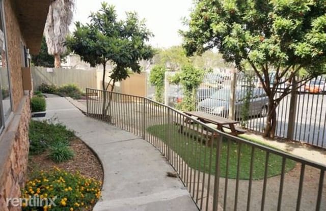 4968 Auburn Dr Apt 3 - 4968 Auburn Drive, San Diego, CA 92105