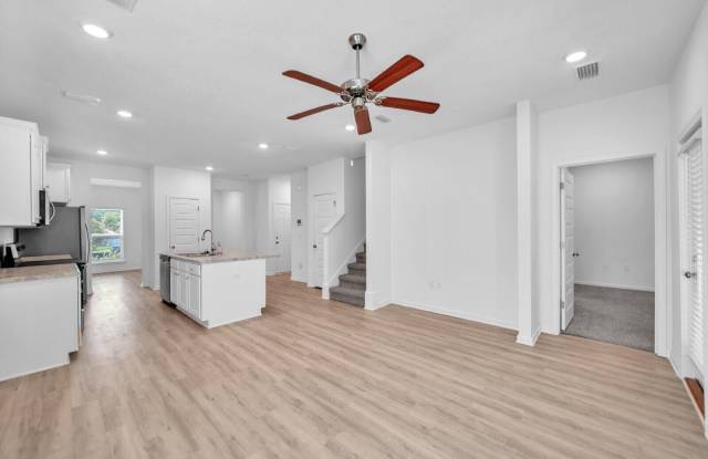30 Sandywoods Court Gallery 4