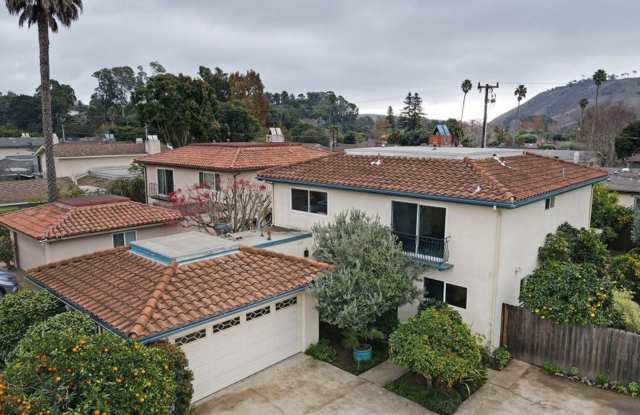 Hidden Valley Townhome Available photos photos