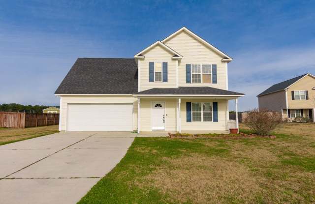 3 Bedroom Home w/ Bonus In Richlands! Gallery 1