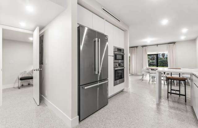 11223 Pond View Drive Gallery 3