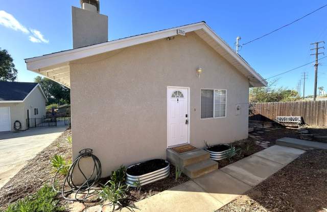 Gated Single-Story 2-Bedroom Home in Yucaipa--Updated Throughout! Gallery 3