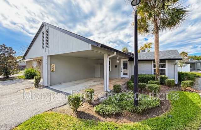 892 Claydon Way photos photos