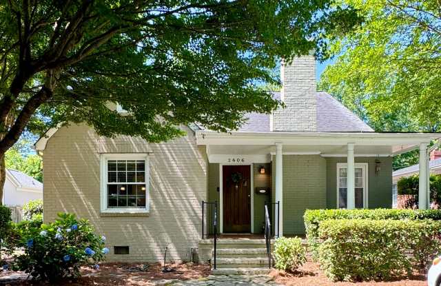3 BR/2 BA Home in Chantilly Neighborhood - 2406 Shenandoah Avenue, Charlotte, NC 28205