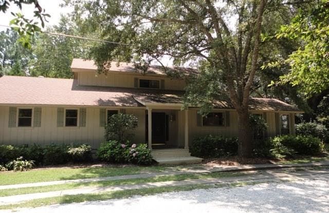 19281 Scenic Highway 98 - 19281 Scenic Highway 98, Point Clear, AL 36532