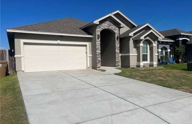 2813 Lake Tranquility Gallery 2