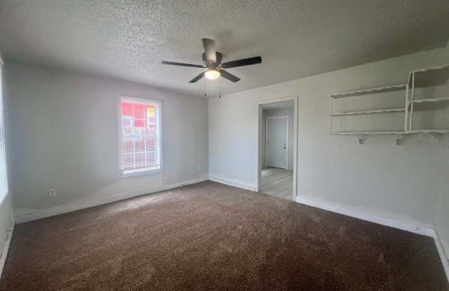 Cozy 1 Bedroom Home Gallery 1