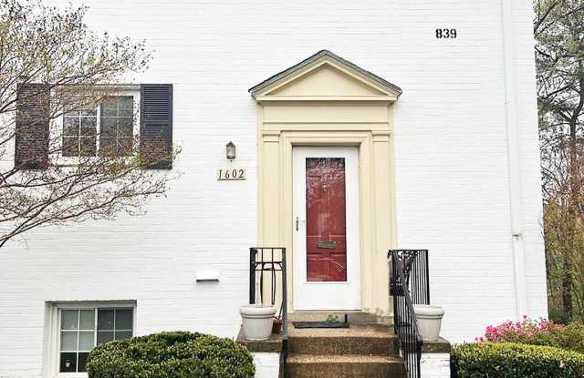 1602 RIPON PLACE photos photos