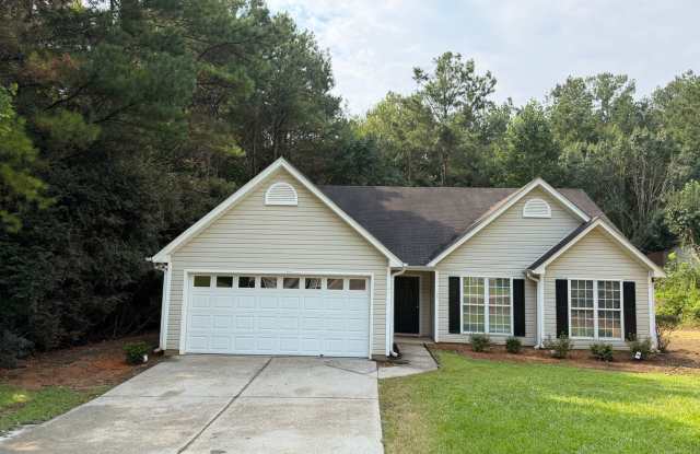 3 Bedroom 2 Bathroom Ranch Home photos photos