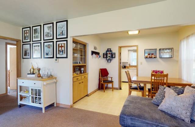 Home w/Yard  Garage photos photos