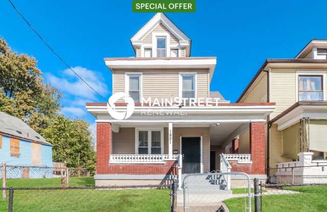 1821 Grand Avenue photos photos