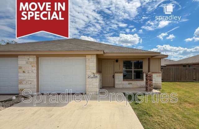 1652 Sabine Rd photos photos