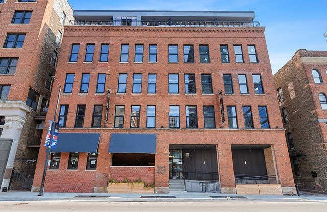 153 W Ohio Street unit: 403 photos photos 153 W Ohio Street unit: 403 photos photos