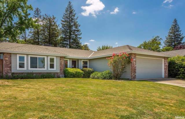 Cutest Home in the Neighborhood! photos photos
