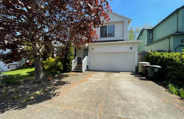 Charming Rock Creek 3 Bed 2.5 Bath - Central A/C, Washer and Dryer and More! photos photos