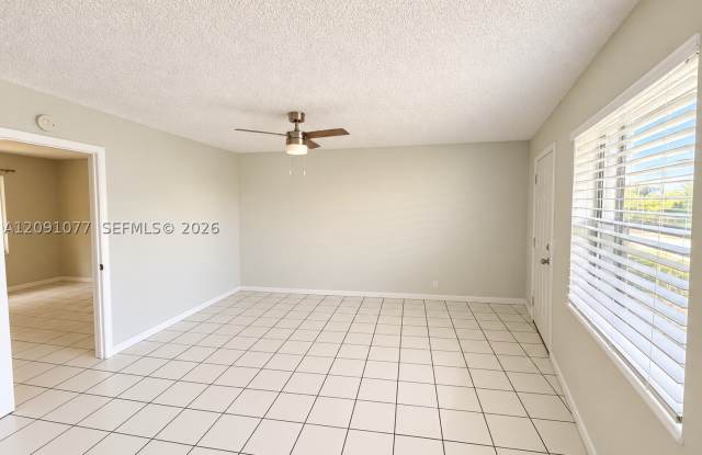 1610 NW N River Dr Gallery 2
