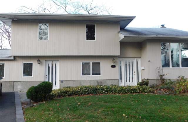 11 Rensselaer Drive Gallery 2