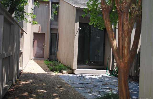 111 Harrops Glen Gallery 2