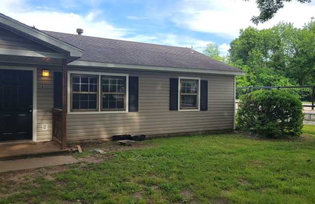 913 E Quincy Duplex photos photos