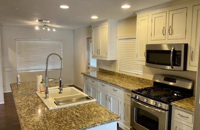 7615 East Pinchot Avenue photos photos