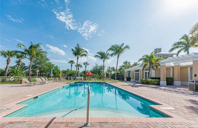 1825 Bridgepointe Circle Gallery 2