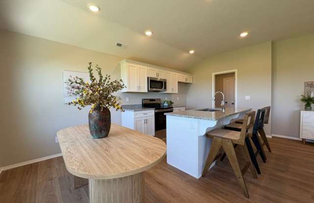 Brand New Home!! photos photos