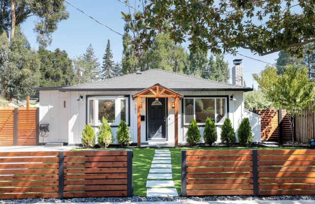 381 Mckendry DR - 381 McKendry Drive, Menlo Park, CA 94025