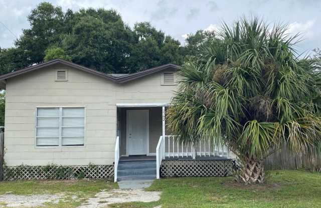 2702 E 19TH AVENUE - 2702 East 19th Avenue, Tampa, FL 33605